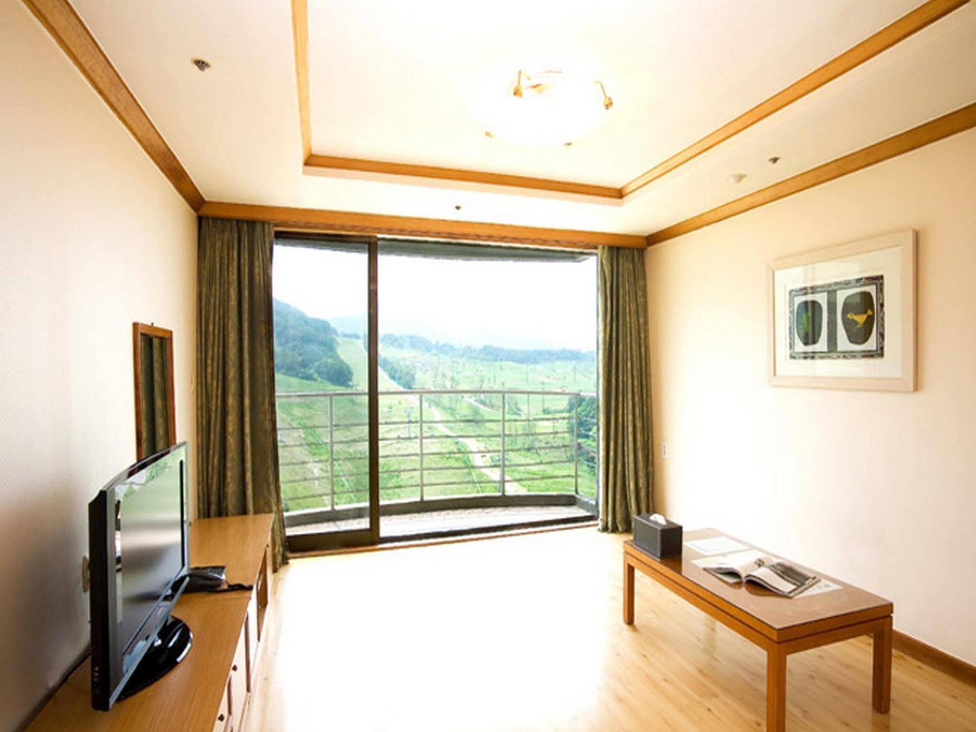 Wellihilli Park Resort Hoengseong Extérieur photo